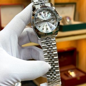 T-LOVE Quartz - Image 4